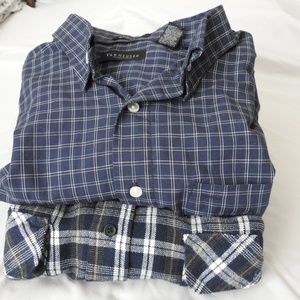 2 blue plaid flannel bundle! (XL)